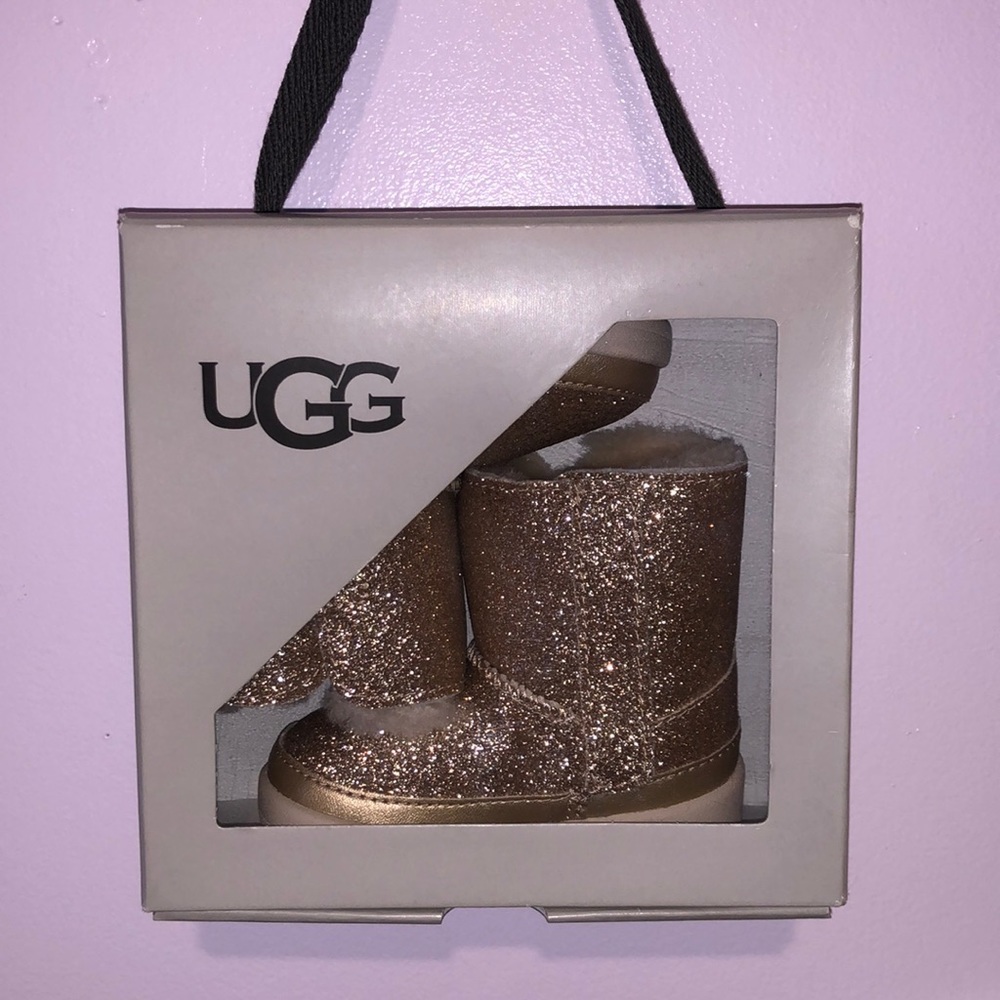 Uggs baby girl gold glitter boots